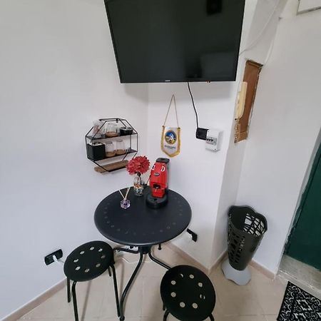 Donnaluisa Apartment Napoli Ngoại thất bức ảnh