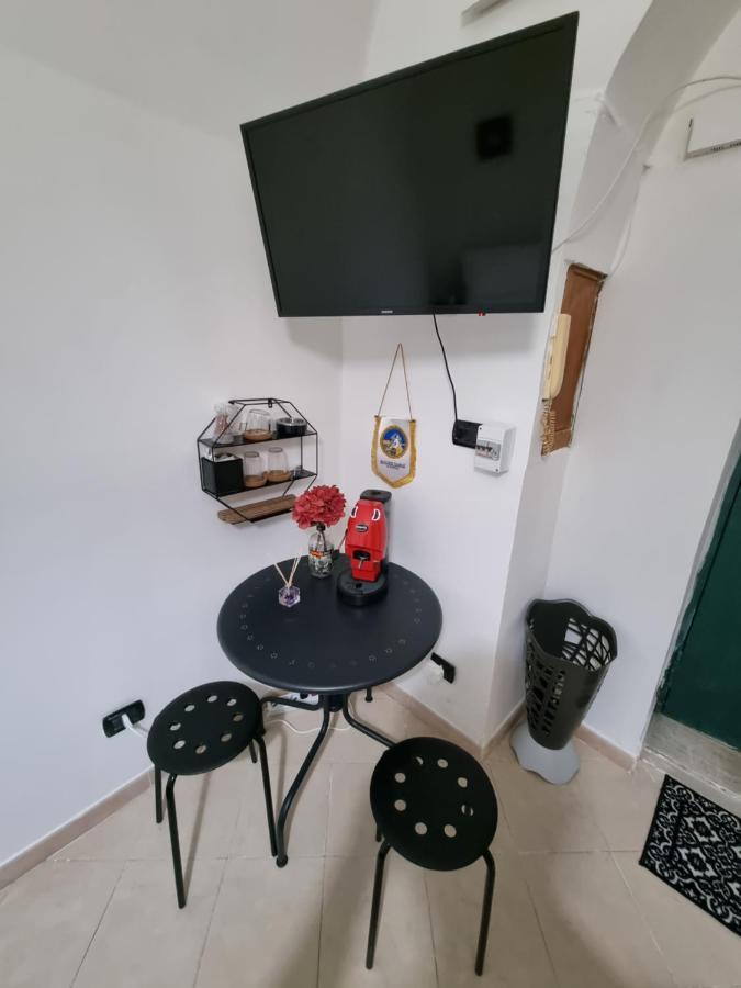 Donnaluisa Apartment Napoli Ngoại thất bức ảnh